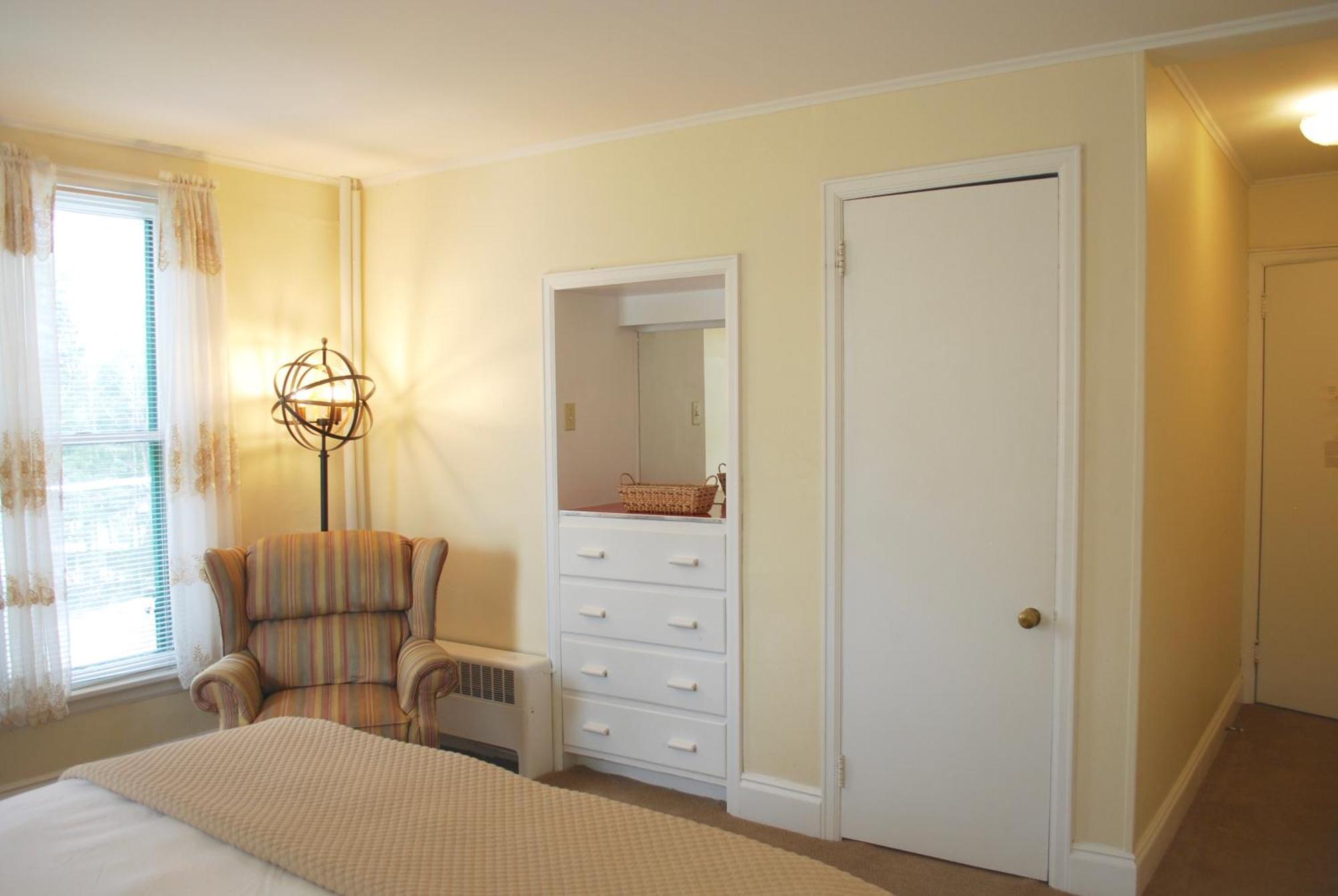 Anne'S Washington Inn (Adults Only) Saratoga Springs Rum bild