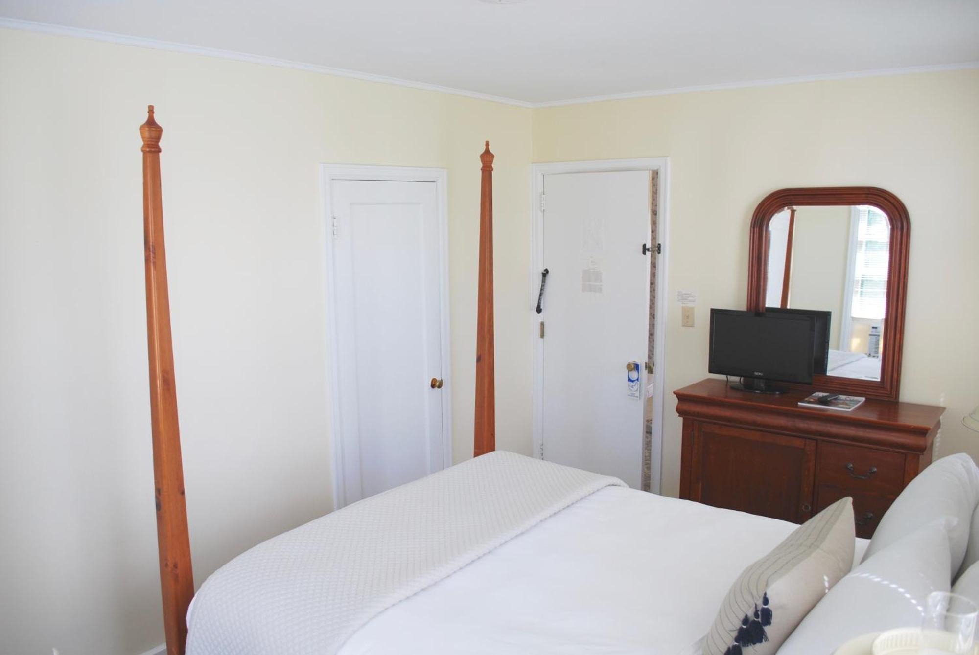 Anne'S Washington Inn (Adults Only) Saratoga Springs Rum bild