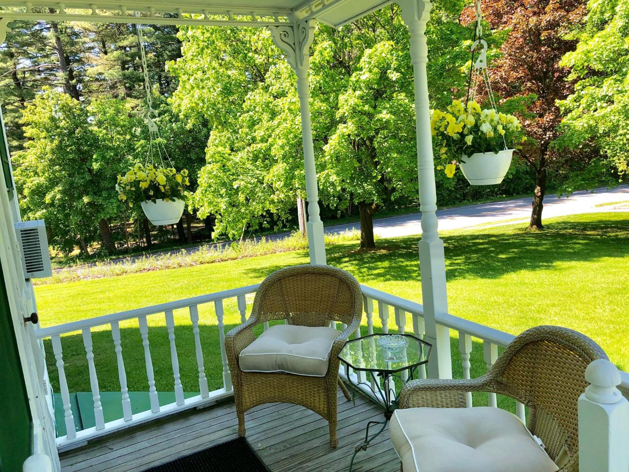 Anne'S Washington Inn (Adults Only) Saratoga Springs Rum bild